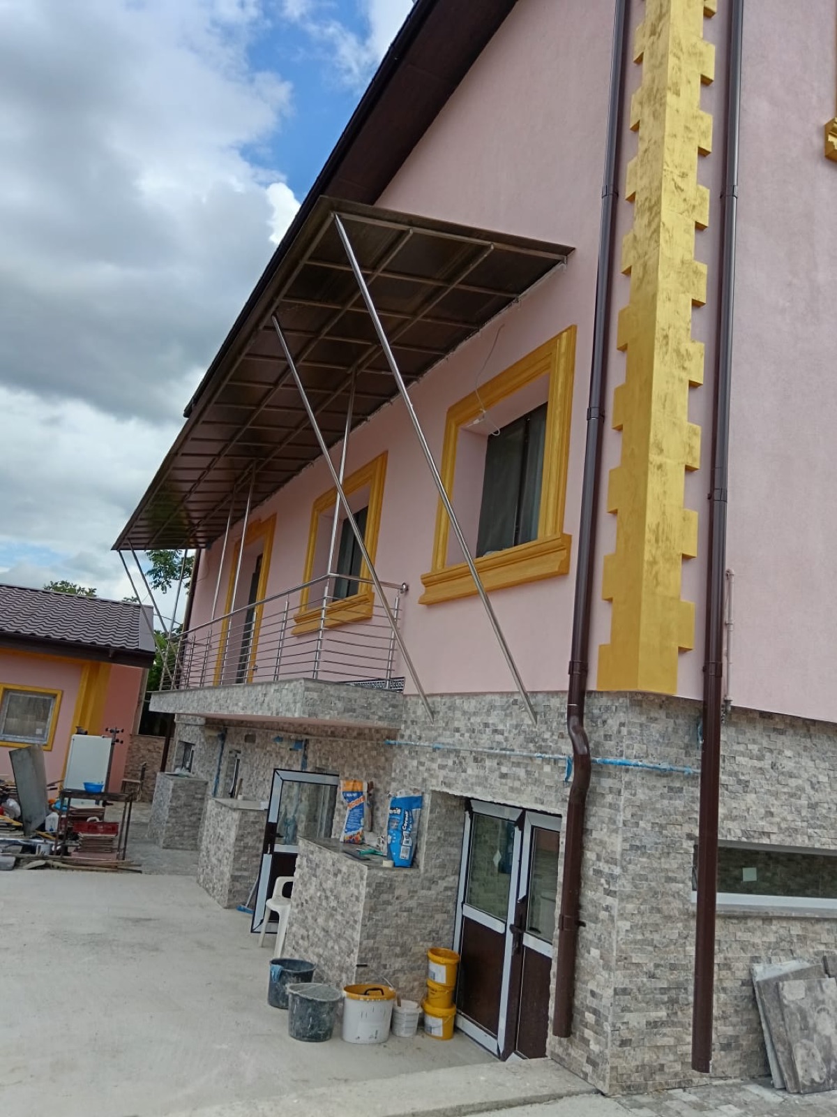 Finisaje exterioare